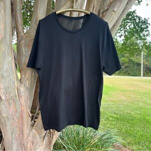 lululemon athletica Black Short Sleeve Tee